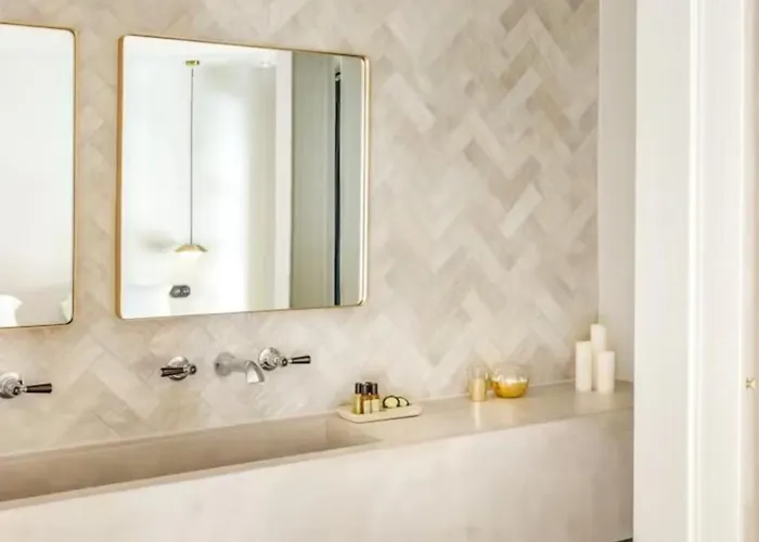 Апартаменты Roma Essence *